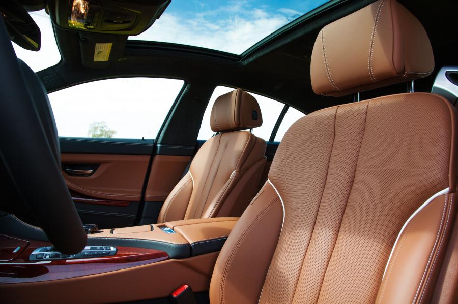 Интерьер Alpina B6 xDrive Gran Coupe (F06) 2015 года  (фото 12 из 15)